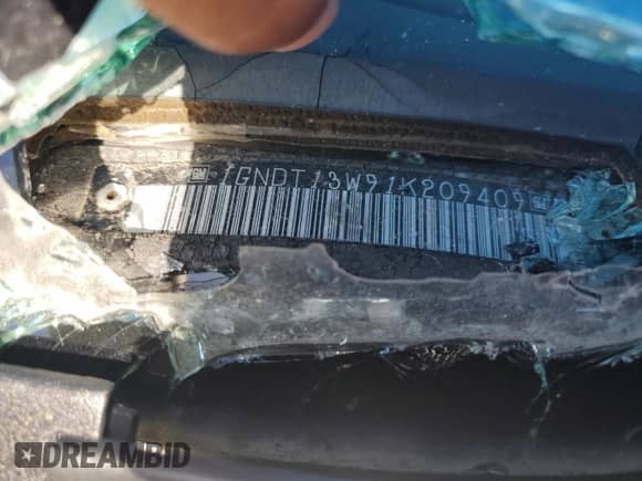 2001 Chevrolet Blazer LT z VIN 1GNDT13W91K209409, wystawiony jako Copart lot #64083034 z przebiegiem 218 833 mil mil oraz Szkoda całkowita • Salvage title. Historia ofert i sprzedaży dostępna na DreamBid. Obrazek 13.