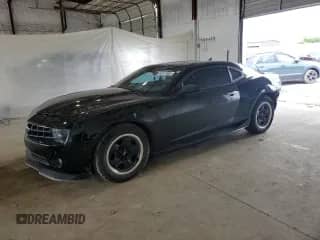 2013 Chevrolet Camaro LS with VIN 2G1FA1E39D9245965, listed as a Copart auction lot 64977655 with 148,789 mi miles and Salvage title. Bid and sale history available at DreamBid. Image 1.