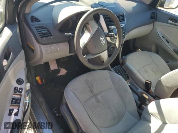 2016 Hyundai Accent SE с VIN KMHCT4AE2GU942832, выставлен на аукционе Copart как лот 88628365 с пробегом Не указан миль и Списание • Salvage title. История ставок и продаж доступна на DreamBid. Изображение 8.