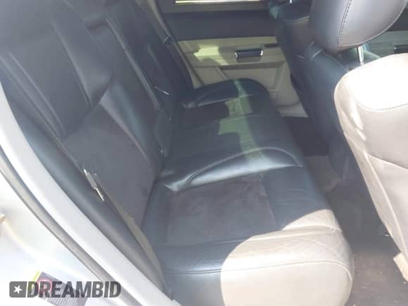 2006 Chrysler 300 C SRT-8 with VIN 2C3LA73W76H103542, listed as a IAAI auction lot 42924495 with 231,205 mi miles and . Bid and sale history available at DreamBid. Image 8.