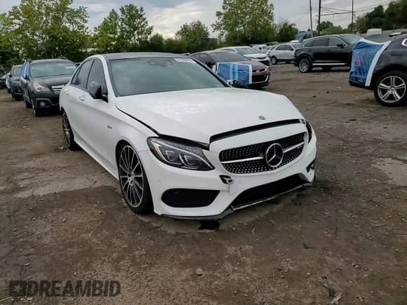2018 Mercedes-Benz C 43 AMG с VIN 55SWF6EB2JU273948, выставлен на аукционе Copart как лот 81180455 с пробегом 55 253 миль миль и Списание • Salvage title. История ставок и продаж доступна на DreamBid. Изображение 13.