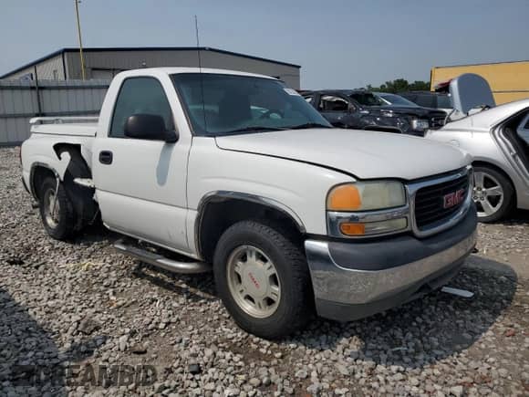 2002 GMC Sierra 1500 z VIN 1GTEC14W72Z334848, wystawiony jako Copart lot #59733325 z przebiegiem 213 155 mil mil oraz Szkoda całkowita • Salvage title. Historia ofert i sprzedaży dostępna na DreamBid. Obrazek 4.