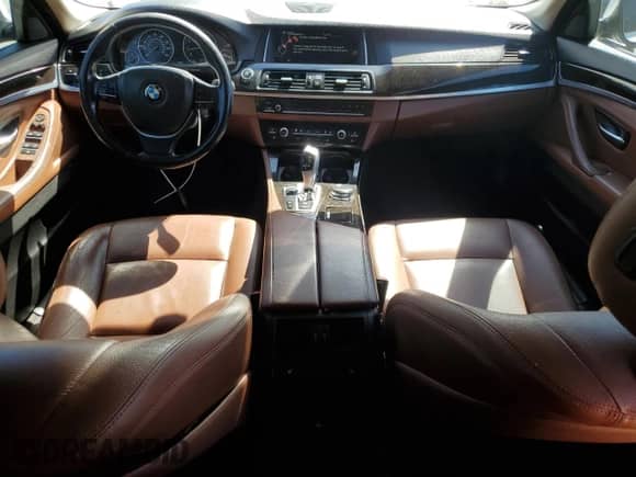 2015 BMW 5 Series 528i xDrive with VIN WBA5A7C52FD627302, listed as a Copart auction lot 81716085 with 101,095 mi miles and Salvage title. Bid and sale history available at DreamBid. Image 8.