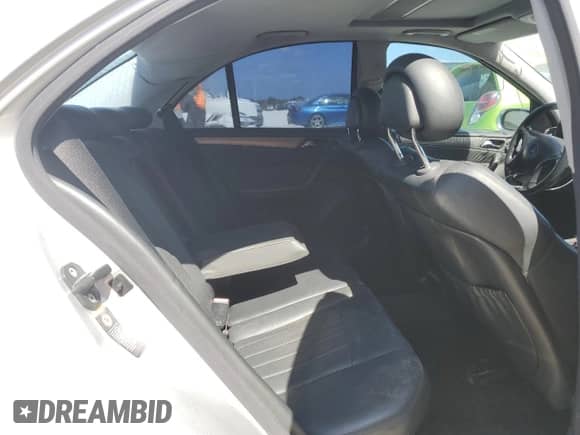 2003 Mercedes-Benz C AMG z VIN WDBRF65J23F409496, wystawiony jako Copart lot #77491234 z przebiegiem Nie podano mil oraz Szkoda całkowita • Salvage title. Historia ofert i sprzedaży dostępna na DreamBid. Obrazek 10.