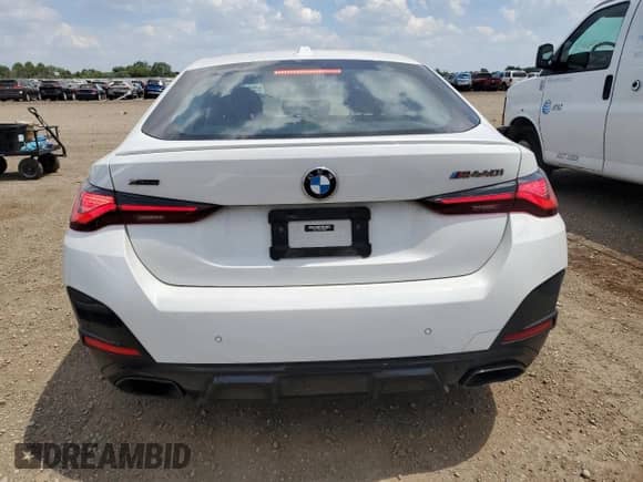 2022 BMW 4 Series M440i xDrive с VIN WBA13AW05NFN09933, выставлен на аукционе Copart как лот 63301375 с пробегом 38 623 миль миль и Списание • Salvage title. История ставок и продаж доступна на DreamBid. Изображение 6.