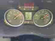 2018 Subaru Forester Premium z VIN JF2SJAEC5JH405628, wystawiony jako IAAI lot #43463543 z przebiegiem 106 481 mil mil oraz . Historia ofert i sprzedaży dostępna na DreamBid. Obrazek 7.