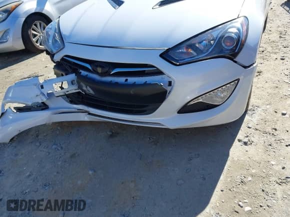 2015 Hyundai Genesis Coupe Ultimate с VIN KMHHU6KJ1FU126638, выставлен на аукционе IAAI как лот 41378169 с пробегом 100 576 миль миль и . История ставок и продаж доступна на DreamBid. Изображение 6.