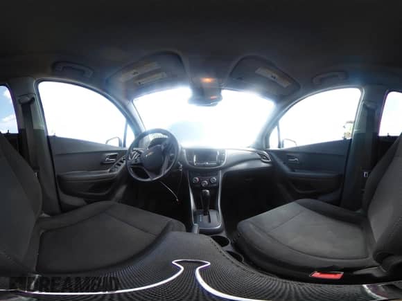 2020 Chevrolet Trax LS z VIN 3GNCJKSB3LL211700, wystawiony jako IAAI lot #42544554 z przebiegiem 71 663 mil mil oraz . Historia ofert i sprzedaży dostępna na DreamBid. Obrazek 20.