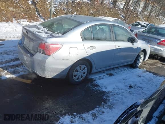 2012 Subaru Impreza 2.0i z VIN JF1GJAA62CG015606, wystawiony jako IAAI lot #41351089 z przebiegiem 138 574 mil mil oraz . Historia ofert i sprzedaży dostępna na DreamBid. Obrazek 4.