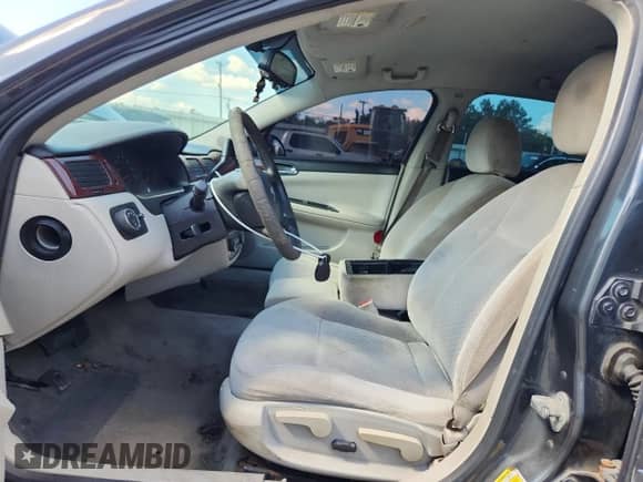 2010 Chevrolet Impala LS с VIN 2G1WA5EK2A1154500, выставлен на аукционе Copart как лот 81882175 с пробегом 241 023 миль миль и Списание • Salvage title. История ставок и продаж доступна на DreamBid. Изображение 7.