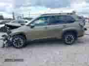 2025 Subaru Forester Premium z VIN JF2SLDBCXSH547118, wystawiony jako IAAI lot #43088245 z przebiegiem 1 219 mil mil oraz . Historia ofert i sprzedaży dostępna na DreamBid. Obrazek 15.