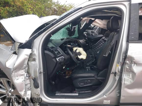 2018 Ford Explorer Limited z VIN 1FM5K8F81JGB67046, wystawiony jako IAAI lot #43290276 z przebiegiem Nie podano mil oraz . Historia ofert i sprzedaży dostępna na DreamBid. Obrazek 5.