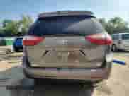 2018 Toyota Sienna XLE z VIN 5TDDZ3DC3JS204397, wystawiony jako Copart lot #69189135 z przebiegiem 25 114 mil mil oraz Czysty tytuł • Clean title. Historia ofert i sprzedaży dostępna na DreamBid. Obrazek 6.