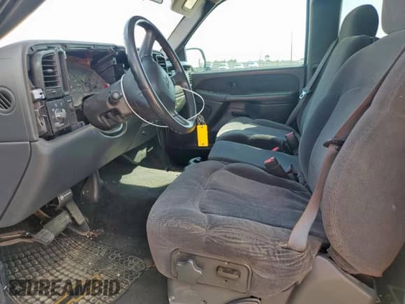 2002 Chevrolet Silverado 1500 LS с VIN 1GCEC19V02Z335811, выставлен на аукционе Copart как лот 70150005 с пробегом 171 514 миль миль и Списание • Salvage title. История ставок и продаж доступна на DreamBid. Изображение 7.