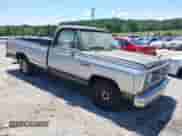 1988 Dodge D/W 100 with VIN 1B7FD04X8JS739662, listed as a IAAI auction lot 42691327 with 16,355 mi miles and . Bid and sale history available at DreamBid. Image 1.