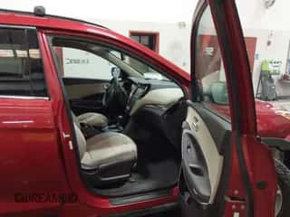 2018 Hyundai Santa Fe 2.4L z VIN 5XYZUDLBXJG504664, wystawiony jako IAAI lot #43331363 z przebiegiem 94 192 mil mil oraz . Historia ofert i sprzedaży dostępna na DreamBid. Obrazek 5.