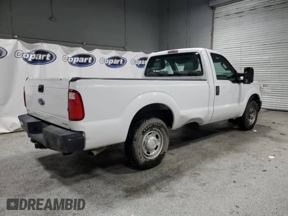 2016 Ford F-250 XL z VIN 1FTBF2A6XGEC71294, wystawiony jako Copart lot #86153625 z przebiegiem 100 501 mil mil oraz Czysty tytuł • Clean title. Historia ofert i sprzedaży dostępna na DreamBid. Obrazek 3.