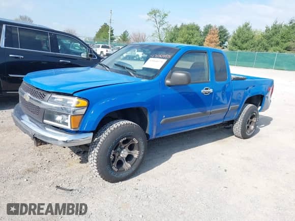 2007 Chevrolet Colorado 1LT z VIN 1GCDT19E878104826, wystawiony jako IAAI lot #42068975 z przebiegiem 262 741 mil mil oraz . Historia ofert i sprzedaży dostępna na DreamBid. Obrazek 2.