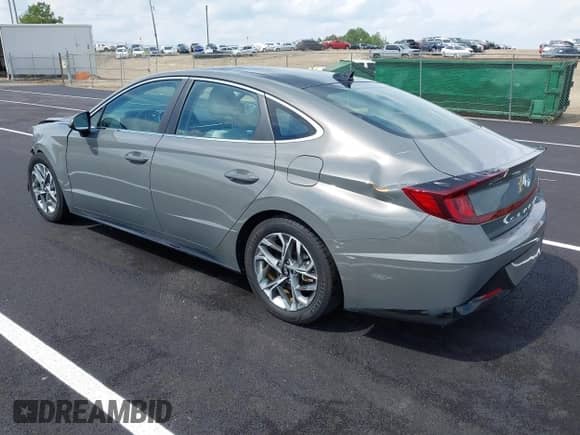 2022 Hyundai Sonata SEL with VIN KMHL14JA9NA245935, listed as a IAAI auction lot 43278725 with 23,625 mi miles and . Bid and sale history available at DreamBid. Image 3.