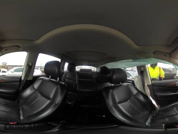 2017 Nissan Pathfinder SL z VIN 5N1DR2MM6HC913805, wystawiony jako IAAI lot #41240815 z przebiegiem 119 230 mil mil oraz . Historia ofert i sprzedaży dostępna na DreamBid. Obrazek 17.