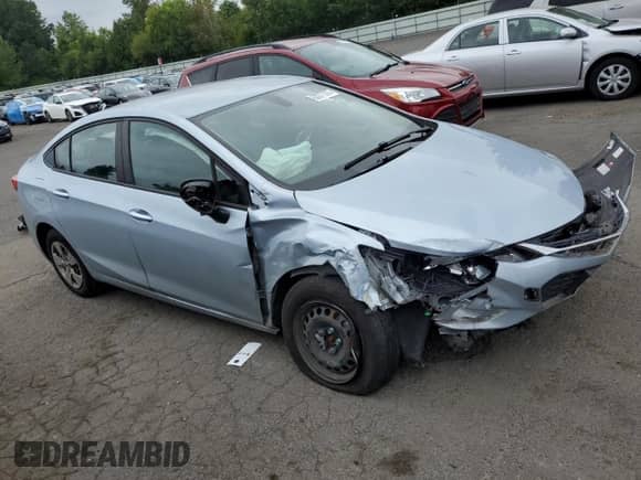 2018 Chevrolet Cruze LS with VIN 1G1BC5SM4J7150501, listed as a Copart auction lot 62077575 with 110,470 mi miles and Salvage title. Bid and sale history available at DreamBid. Image 4.