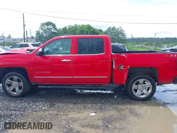 2018 Chevrolet Silverado 1500 LTZ с VIN 3GCUKSEC3JG271139, выставлен на аукционе IAAI как лот 42497438 с пробегом 141 324 миль миль и . История ставок и продаж доступна на DreamBid. Изображение 14.