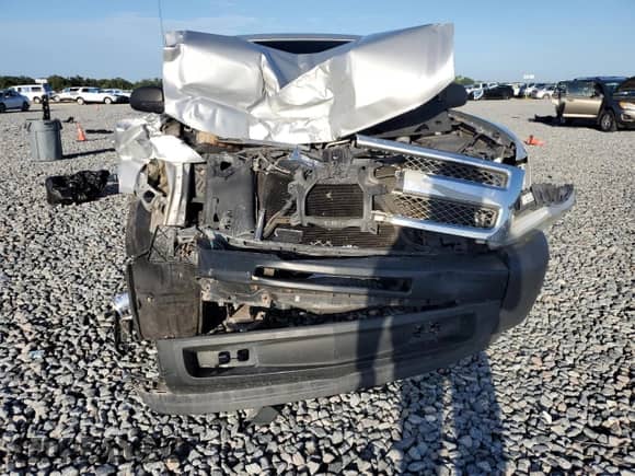 2013 Chevrolet Silverado 1500 Work Truck z VIN 1GCNCPEX9DZ120750, wystawiony jako Copart lot #85368975 z przebiegiem Nie podano mil oraz Szkoda całkowita • Salvage title. Historia ofert i sprzedaży dostępna na DreamBid. Obrazek 5.