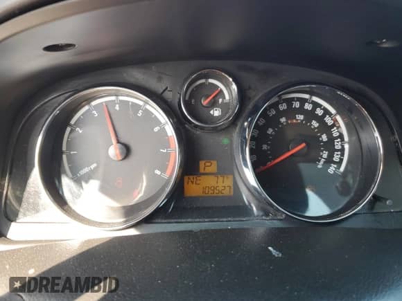 2008 Saturn VUE XE z VIN 3GSCL33P38S665062, wystawiony jako Copart lot #72094854 z przebiegiem 109 527 mil mil oraz Nie do naprawy • Non repairable. Historia ofert i sprzedaży dostępna na DreamBid. Obrazek 9.