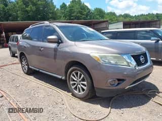2014 Nissan Pathfinder S with VIN 5N1AR2MN5EC655414, listed as a IAAI auction lot 42701003 with 170,666 mi miles and . Bid and sale history available at DreamBid. Image 1.
