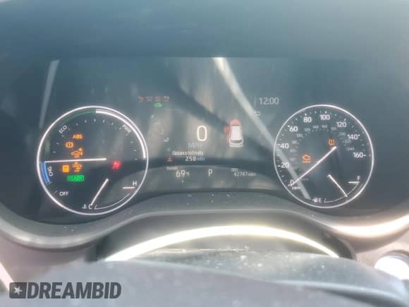 2024 Toyota Sienna Platinum с VIN 5TDERKEC2RS190050, выставлен на аукционе Copart как лот 42195075 с пробегом 42 747 миль миль и Списание • Salvage title. История ставок и продаж доступна на DreamBid. Изображение 9.