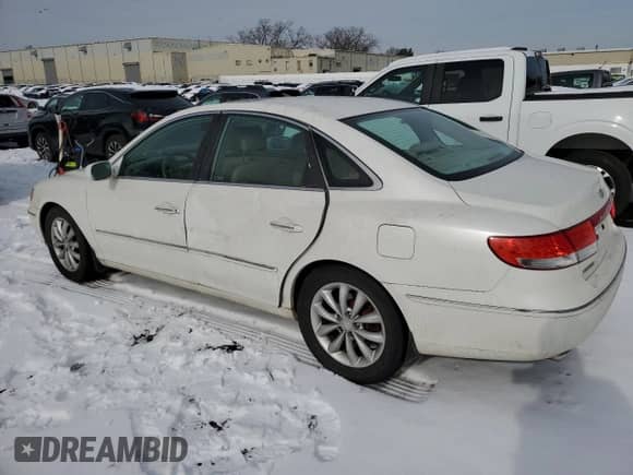 2006 Hyundai Azera SE с VIN KMHFC46F66A080035, выставлен на аукционе Copart как лот 43649395 с пробегом 142 599 миль миль и Списание • Salvage title. История ставок и продаж доступна на DreamBid. Изображение 2.