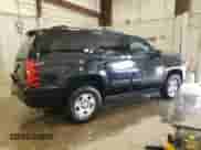 2011 Chevrolet Tahoe LS с VIN 1GNSKAE06BR399696, выставлен на аукционе Copart как лот 62587695 с пробегом Не указан миль и На запчасти • Non repairable. История ставок и продаж доступна на DreamBid. Изображение 3.