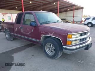 1995 Chevrolet Silverado 1500 with VIN 2GCEC19K2S1300010, listed as a IAAI auction lot 41222402 with 1,464,433 mi miles and . Bid and sale history available at DreamBid. Image 1.