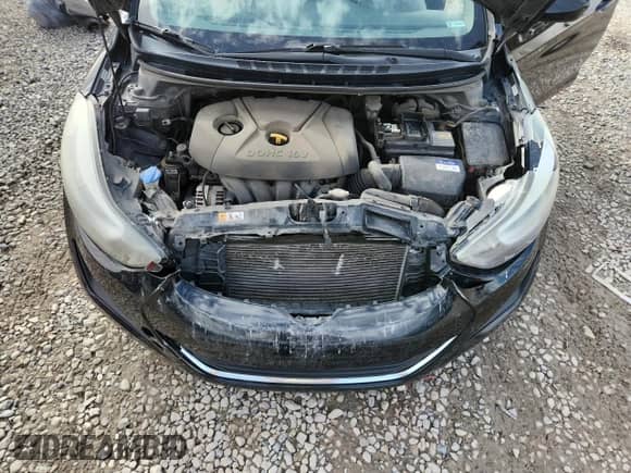 2015 Hyundai Elantra SE z VIN KMHDH4AEXFU389495, wystawiony jako Copart lot #86656445 z przebiegiem 143 809 mil mil oraz Szkoda całkowita • Salvage title. Historia ofert i sprzedaży dostępna na DreamBid. Obrazek 11.