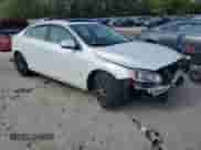 2017 Volvo S60 Inscription с VIN LYV402TKXHB145250, выставлен на аукционе Copart как лот 60962435 с пробегом 82 182 миль миль и Списание • Salvage title. История ставок и продаж доступна на DreamBid. Изображение 4.