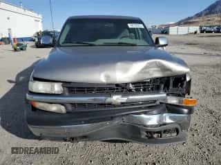 2000 Chevrolet Silverado 2500 LT с VIN 1GCGK29U8YE391391, выставлен на аукционе Copart как лот 48736325 с пробегом 205 459 миль миль и Списание • Salvage title. История ставок и продаж доступна на DreamBid. Изображение 5.