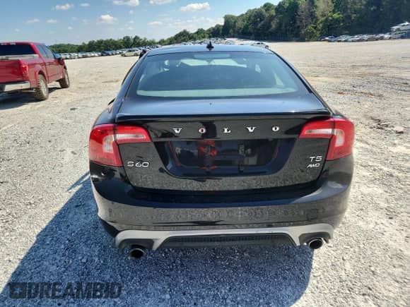 2017 Volvo S60 Dynamic с VIN YV140MTL9H2428884, выставлен на аукционе Copart как лот 62934605 с пробегом 125 730 миль миль и Списание • Salvage title. История ставок и продаж доступна на DreamBid. Изображение 6.