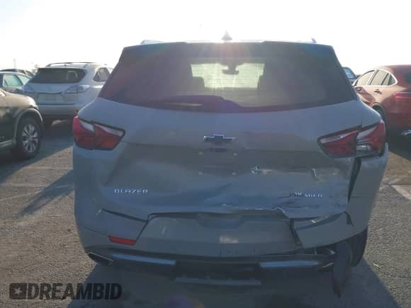 2021 Chevrolet Blazer Premier с VIN 3GNKBFR49MS530114, выставлен на аукционе IAAI как лот 41969828 с пробегом 55 516 миль миль и . История ставок и продаж доступна на DreamBid. Изображение 16.