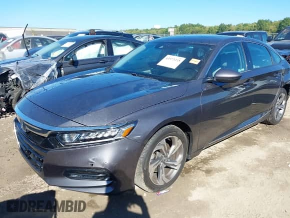 2018 Honda Accord EX-L z VIN 1HGCV1F56JA142700, wystawiony jako IAAI lot #43373315 z przebiegiem 73 779 mil mil oraz . Historia ofert i sprzedaży dostępna na DreamBid. Obrazek 17.