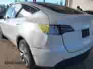 2022 Tesla Model Y Long Range с VIN 7SAYGAEE3NF427483, выставлен на аукционе IAAI как лот 43443237 с пробегом 33 529 миль миль и . История ставок и продаж доступна на DreamBid. Изображение 6.