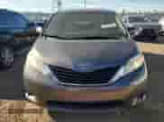 2011 Toyota Sienna LE с VIN 5TDKK3DC0BS129655, выставлен на аукционе Copart как лот 90836755 с пробегом 189 726 миль миль и Чистый • Clean title. История ставок и продаж доступна на DreamBid. Изображение 5.