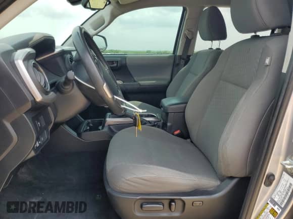 2021 Toyota Tacoma SR5 с VIN 3TMBZ5DN9MM031087, выставлен на аукционе Copart как лот 54761185 с пробегом 80 309 миль миль и Списание • Salvage title. История ставок и продаж доступна на DreamBid. Изображение 7.