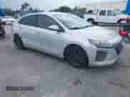 2018 Hyundai Ioniq Blue z VIN KMHC65LC9JU097588, wystawiony jako IAAI lot #43112792 z przebiegiem 243 546 mil mil oraz . Historia ofert i sprzedaży dostępna na DreamBid. Obrazek 1.