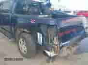 2007 Toyota Tundra SR5 z VIN 5TBET54107S454598, wystawiony jako IAAI lot #42558681 z przebiegiem 309 838 mil mil oraz . Historia ofert i sprzedaży dostępna na DreamBid. Obrazek 19.