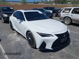 2022 Lexus IS 350 F Sport z VIN JTHGZ1B27N5057779, wystawiony jako IAAI lot #42616214 z przebiegiem 17 966 mil mil oraz . Historia ofert i sprzedaży dostępna na DreamBid. Obrazek 1.