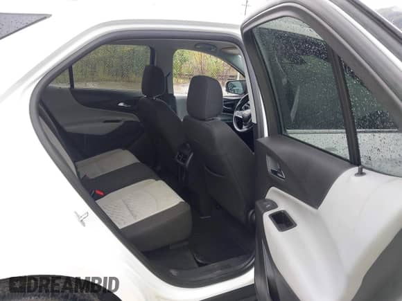 2019 Chevrolet Equinox LT с VIN 3GNAXUEV6KL296912, выставлен на аукционе IAAI как лот 43301931 с пробегом 48 913 миль миль и . История ставок и продаж доступна на DreamBid. Изображение 8.