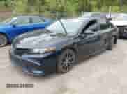 2021 Toyota Camry SE Nightshade z VIN 4T1T11AK9MU430894, wystawiony jako IAAI lot #43127250 z przebiegiem 80 059 mil mil oraz . Historia ofert i sprzedaży dostępna na DreamBid. Obrazek 17.