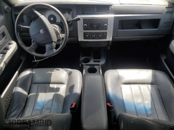 2008 Dodge Dakota Laramie with VIN 1D7HW58N98S637053, listed as a Copart auction lot 67838144 with 139,290 mi miles and Salvage title. Bid and sale history available at DreamBid. Image 8.