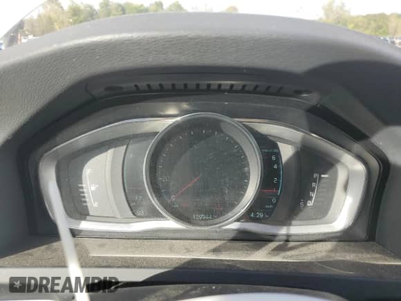 2014 Volvo S60 T5 z VIN YV1612FHXE1290131, wystawiony jako Copart lot #84538645 z przebiegiem 129 944 mil mil oraz Szkoda całkowita • Salvage title. Historia ofert i sprzedaży dostępna na DreamBid. Obrazek 9.