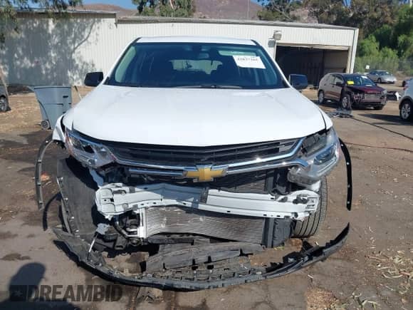 2021 Chevrolet Traverse LS с VIN 1GNERFKW3MJ260643, выставлен на аукционе IAAI как лот 42837265 с пробегом 21 773 миль миль и . История ставок и продаж доступна на DreamBid. Изображение 12.